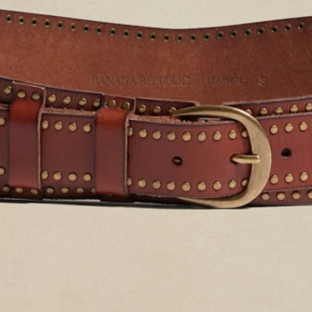 NWT BANANA REPUBLIC VALLE STUDDED LEATHER BELT IN COGNAC - Picture 5 of 6